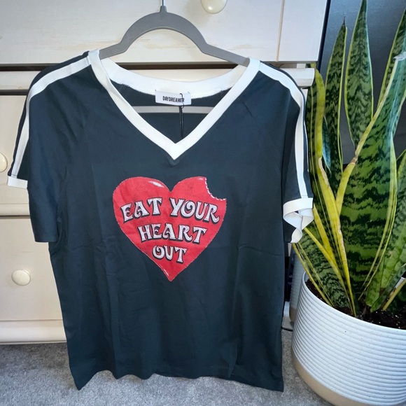 NWT DAYDREAMER Eat Your Heart Out T-Shirt M (Oversized) - Picture 2 of 6